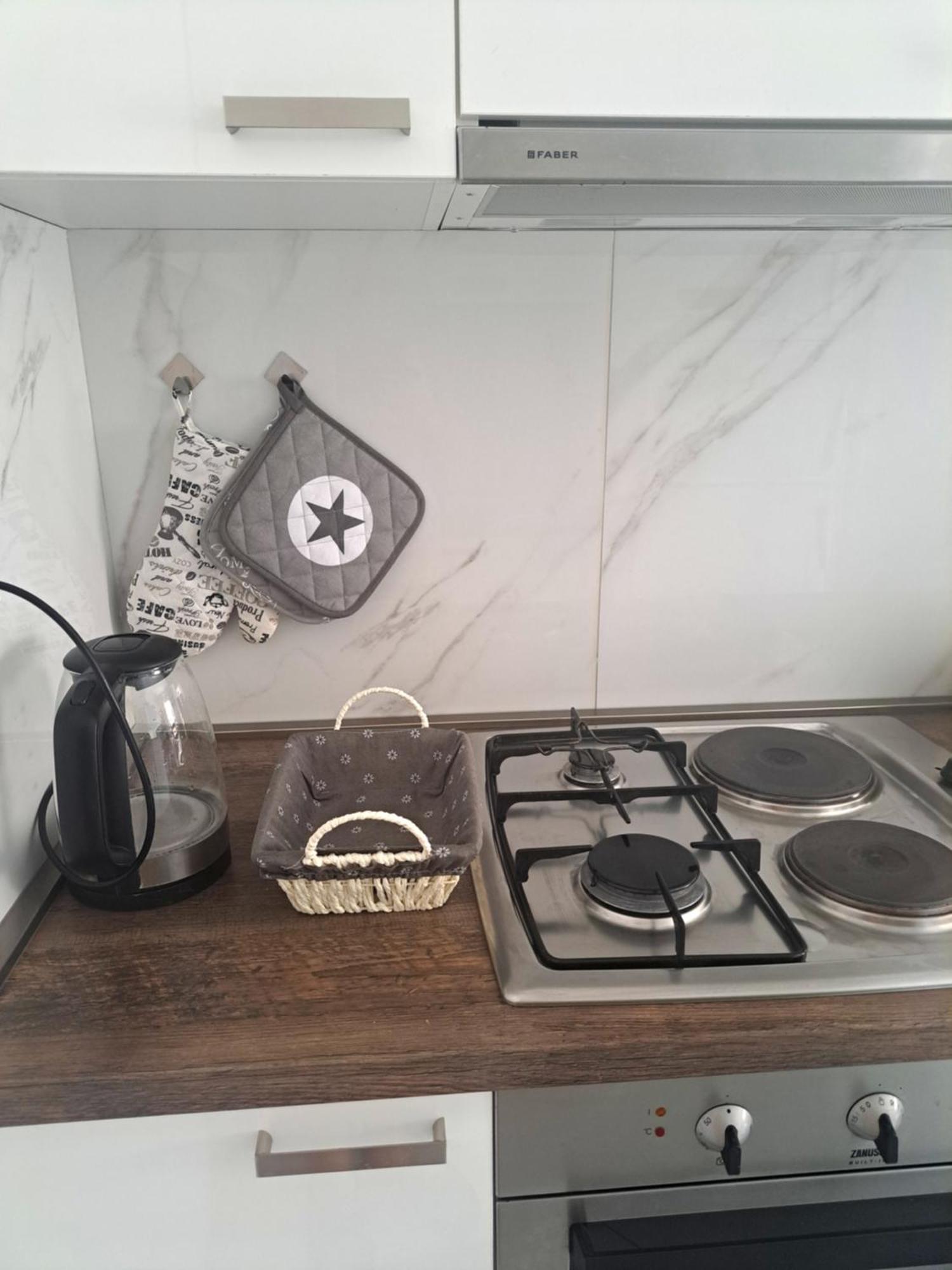 Open Sea Apartmani Grebastica Room photo