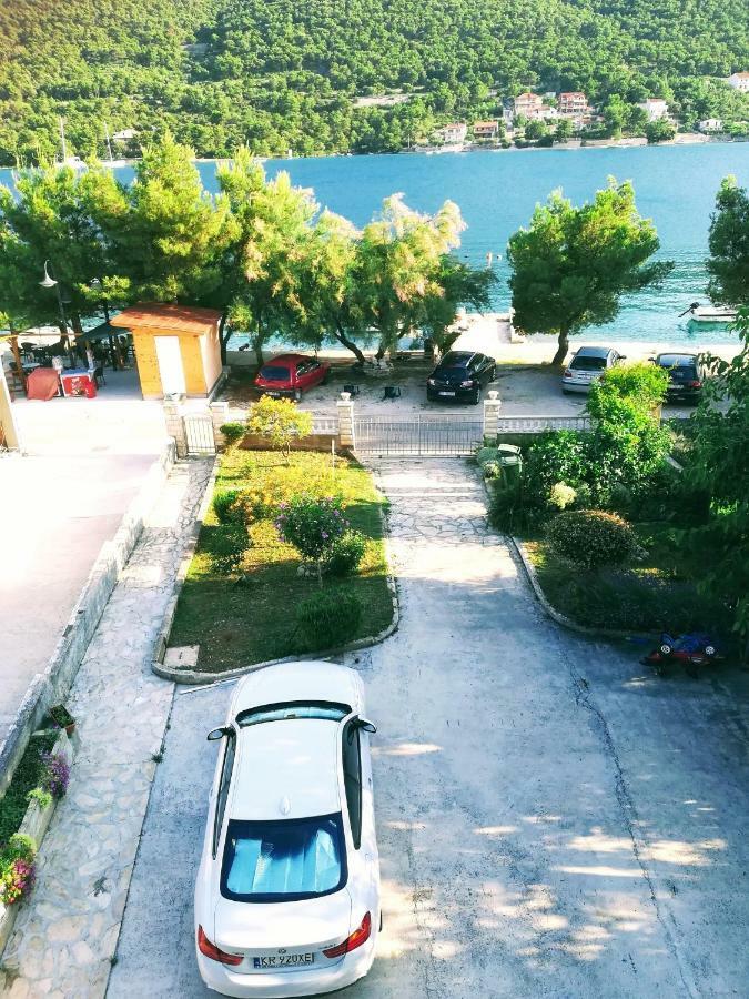 Open Sea Apartmani Grebastica Exterior photo